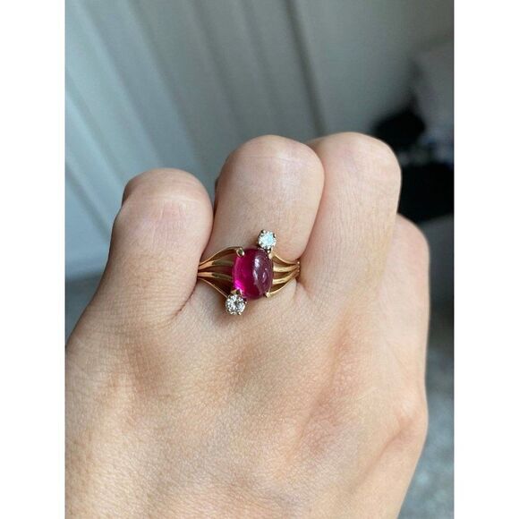 14k Cabuchon Ruby & Diamonds Ring - Picture 14 of 15